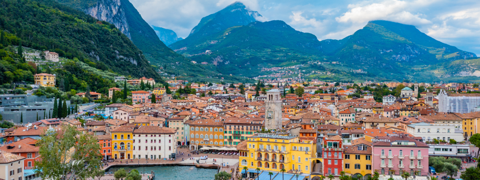 Riva del Garda_ AdobeStock_496958534