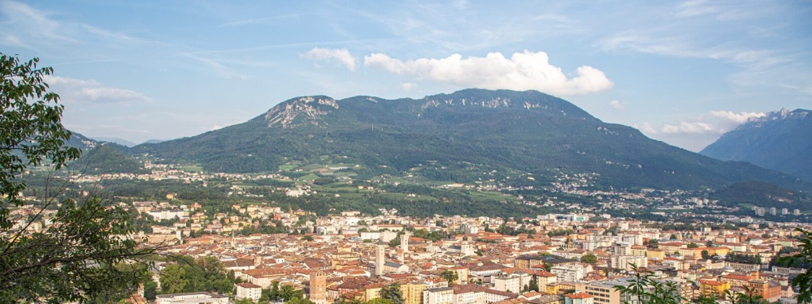 AdobeStock_299839247_Trento e la Marzola